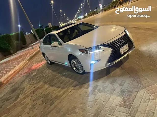 Lexus ES 2017 in Dammam