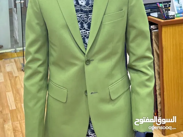 Green colour 2 piece suit !  New   Medium size