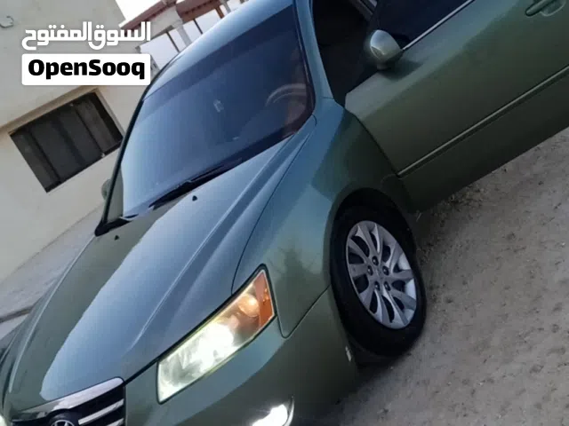2008 هيونداي سوناتا Standard