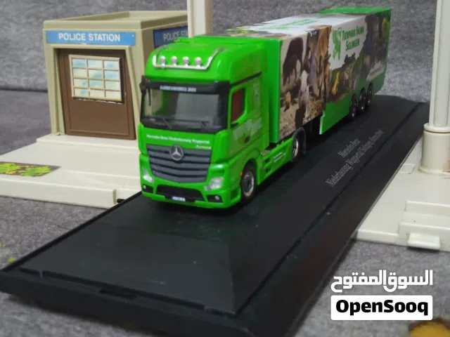 مجسمات اكتروز  حجم - 1/43 Mercedes Binz  / Brands and production of German companies  ..