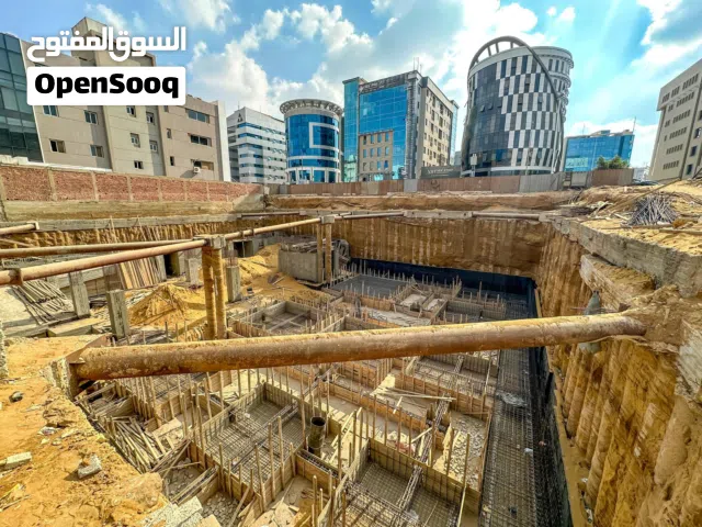 محل ناصية للبيع على التسعين الشمالى مباشرة استلام قريب جنب قصر الكبابجى