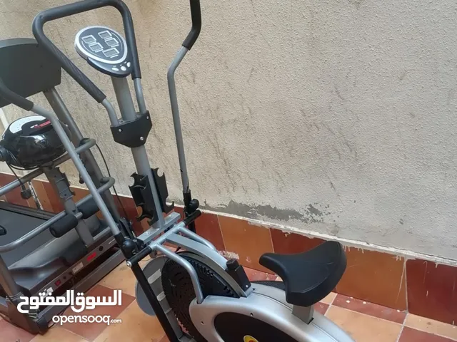 دراجه رياضيه شبه جديد للبيع
