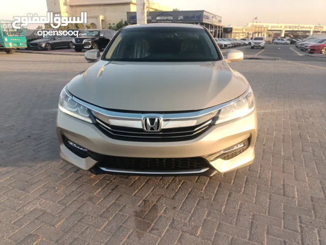 Honda Accord 2017 model GCC full option fore cylinder