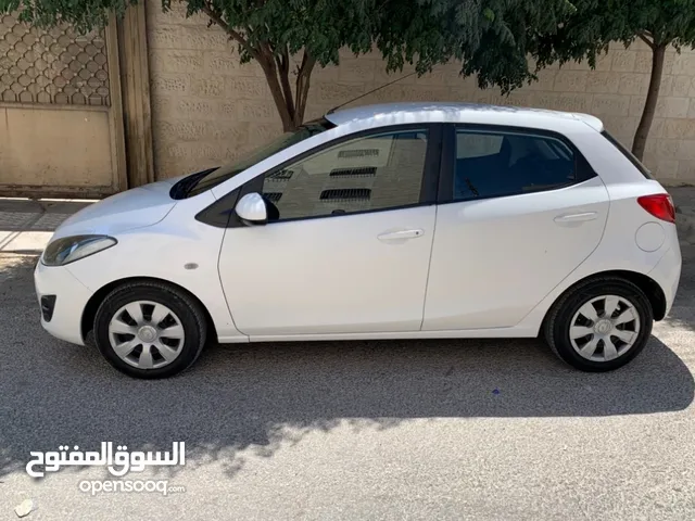 مازدا زوم 2 موديل 2013 فحص كامل 7 جيد ممشى قليل دهان الشركة