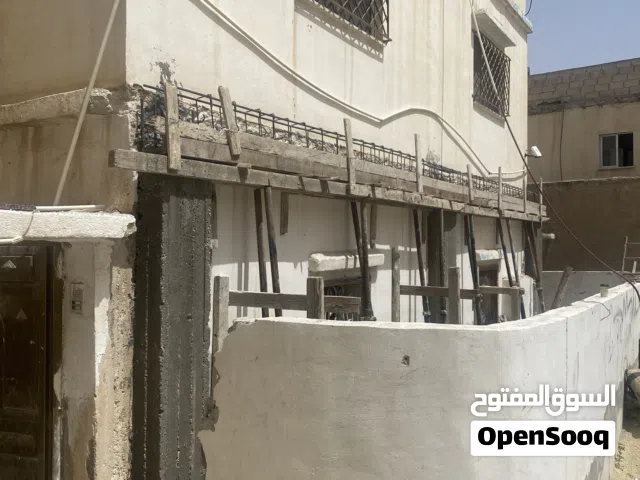 200 m2 4 Bedrooms Townhouse for Rent in Zarqa Jabal Al Abyad