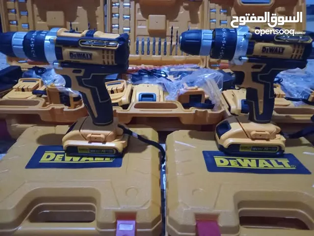 ترابنو شحن شركة ديلوت DEWALT. شركه ممتازه  يوجد مع ترابنو بتاريتن شحن قوت كل بتاريه 36v  ويوجد 25قطع