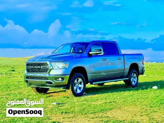 2020 دودج رام Laramie