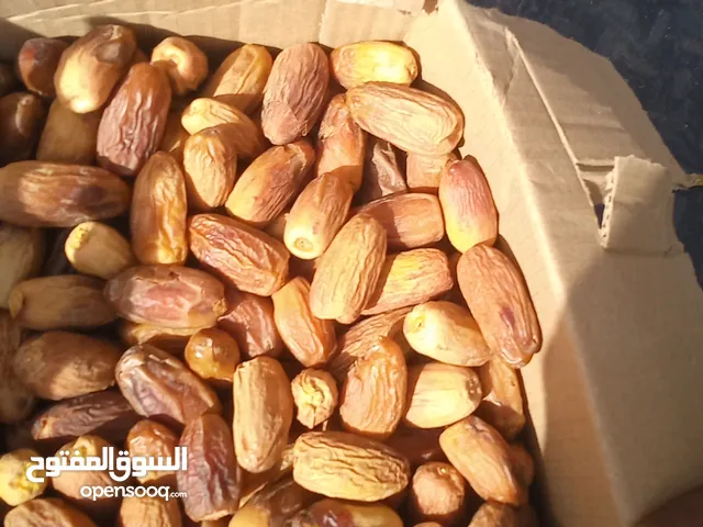 مطلوب شريك ممؤل لتجاره بلح بين الشماليه وشندي