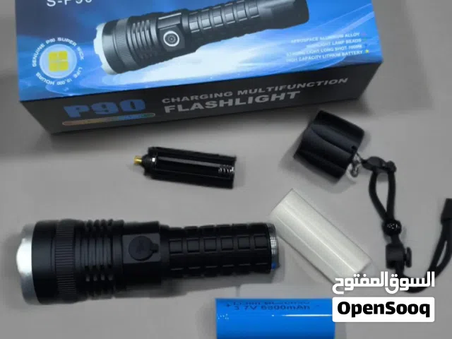 مصباح أكوفا P90 فائق الخفة قابل لإعادة الشحن مع بطارية
