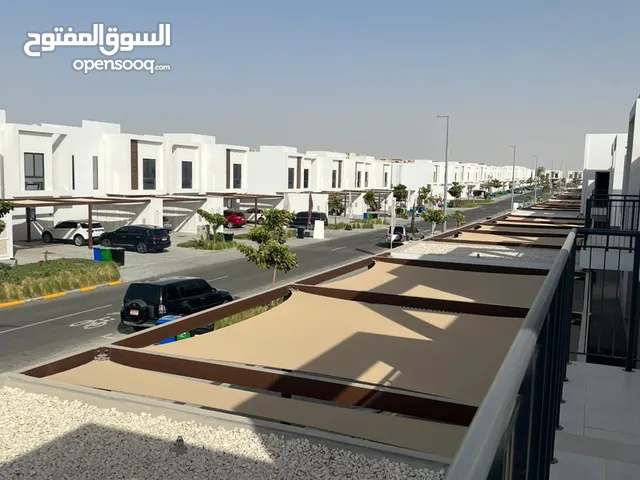 90 m2 2 Bedrooms Apartments for Rent in Abu Dhabi Al Ghadeer