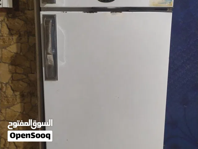 ثلاجه كريازى مستعمله 330 لتر بيضاء