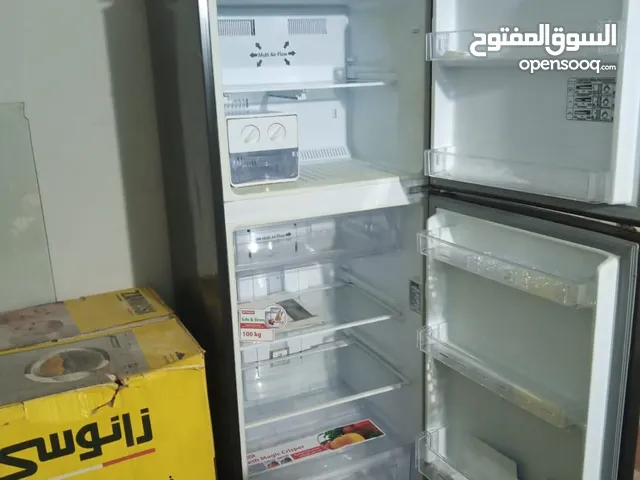 ثلاجه فريش 16قدم وغساله زانوسي 6كيلو