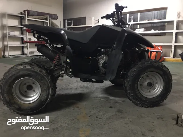 بياجيو 250سي سي ايطالي اصلي 100%ما في قطع فيها لغير وعليها الختم تبعها