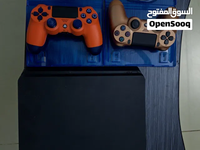 Sony playstation 4 . حالة شبه جديدة . ما مفتوحة