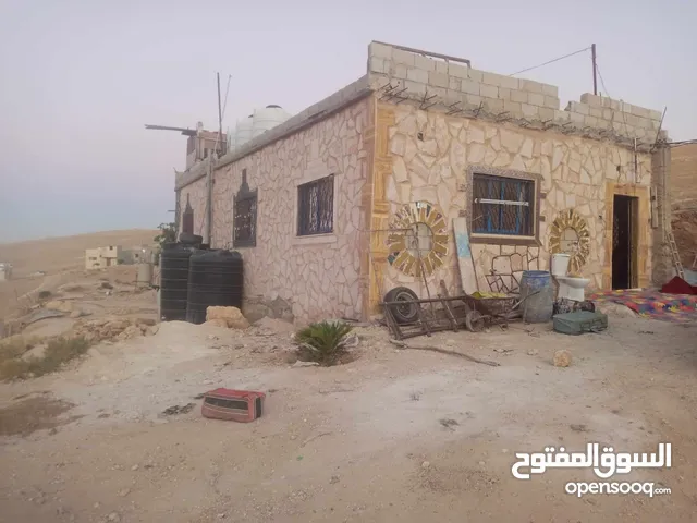 100 m2 3 Bedrooms Townhouse for Sale in Zarqa Al Sukhneh