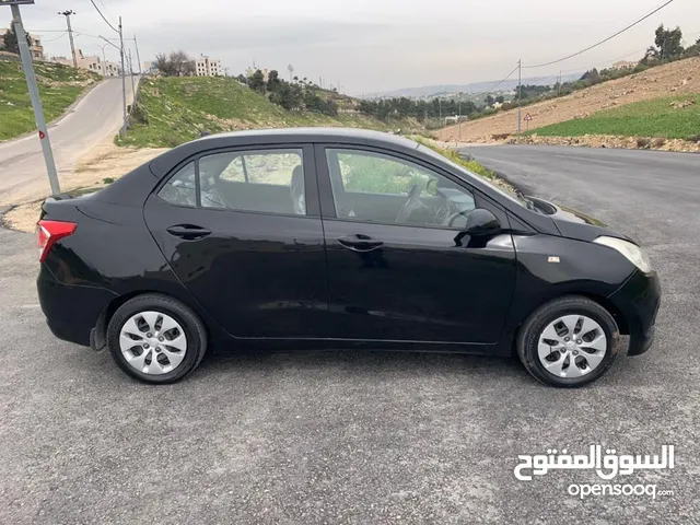 Hyundai i10 in Amman