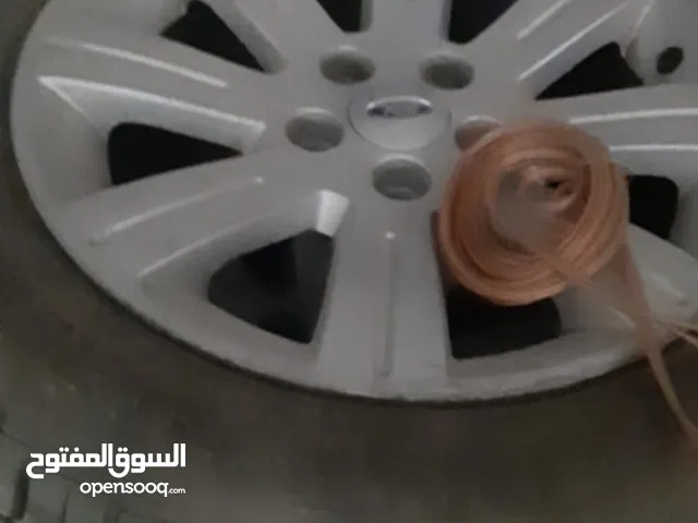 جنوط فورد للبيع فورد تورس 2010