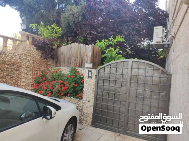 شقة مفروشة مميزة للإيجار في أجمل مناطق الجبيهة