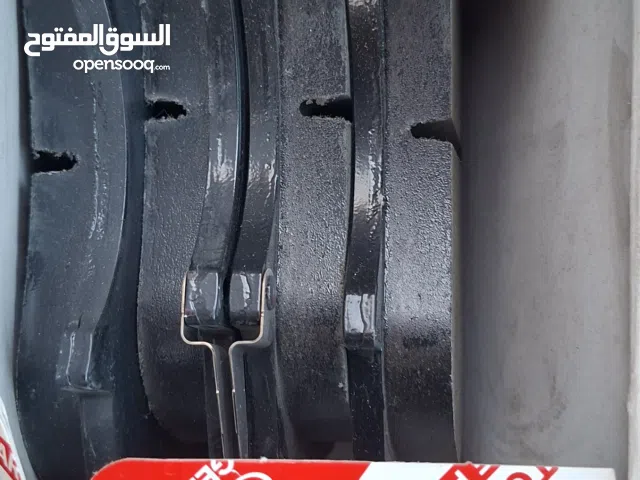 فحمات فرامل أمامية أصلية (وكالة) فورتشنر - هايلكس - برادو