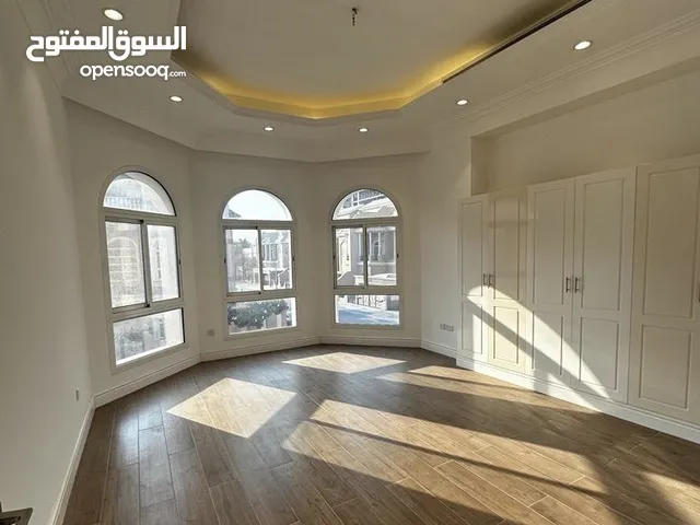 Spacious garden, large rooms, prime location