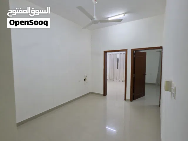 شقة للايجار في منطقة هادئة فالمعبيلة7 مناسبة للعوائل