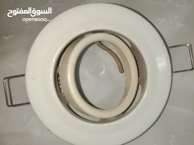 شاسيهات سبوت لايت متحرك ابيض ميتاليك جديد بالكيس