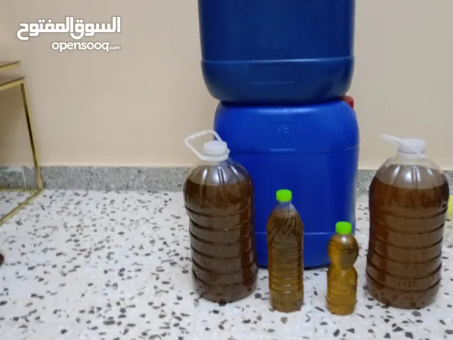زيت زيتون بكر ،درجه اولى طعم ولون اخضر ريحة طيبة 240 لتر جملة البيع فى بنغازي