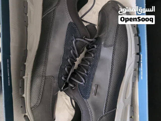 Geox shoes for sale للبيع احذية من نوع جيوكس عدد 2 قياس 41