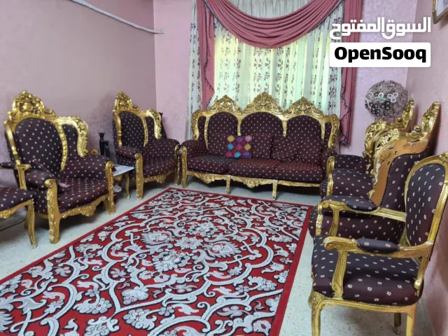 طقم ملوكي خمري