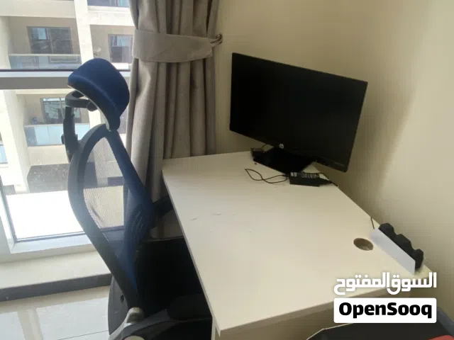 Office chair and table