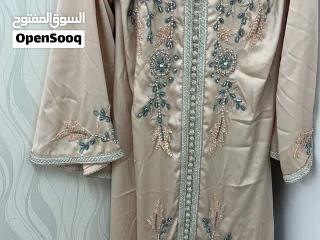 قفطان زهري فاااتح