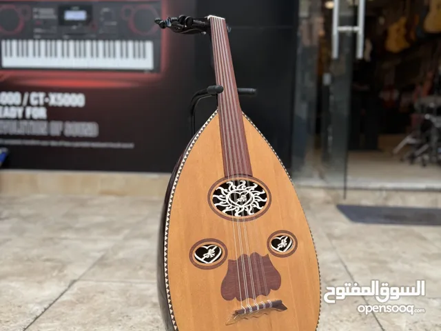 عود جوهره الفن كلاسيك ( كولتي عالي )  مع شنته مبطنه وريشه هديه