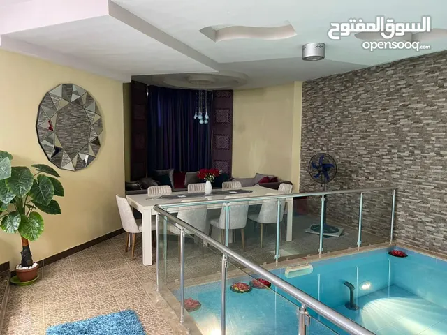 250 m2 5 Bedrooms Apartments for Rent in Tripoli Bin Ashour