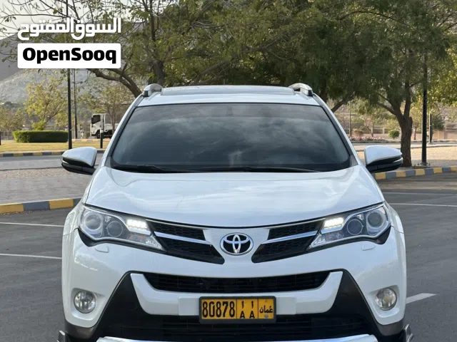 Used Toyota RAV 4 in Al Dakhiliya