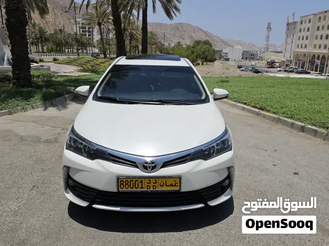 تويوتا كرورلا XLI 2019 خليجي وكالة عمان بحالةوكالةسرفس وكالة تأمين شامل رقم واحد فتحة محرك 1600