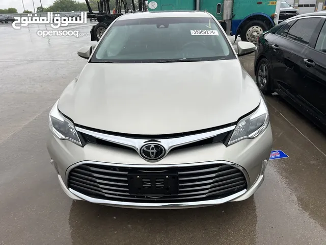 Toyota Avalon 2017 in Muscat