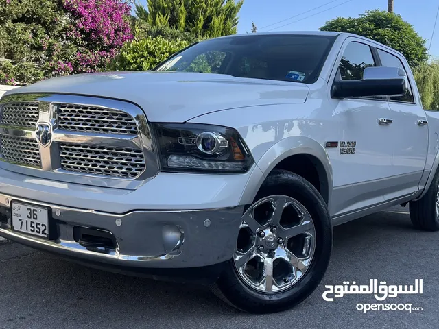 دودج رام ايكو ديزل لاريمي فل كامل مع فتحة سقف كلين تايتل 2014