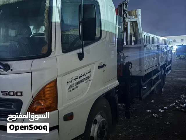 Hino hiup 2012 model with crane