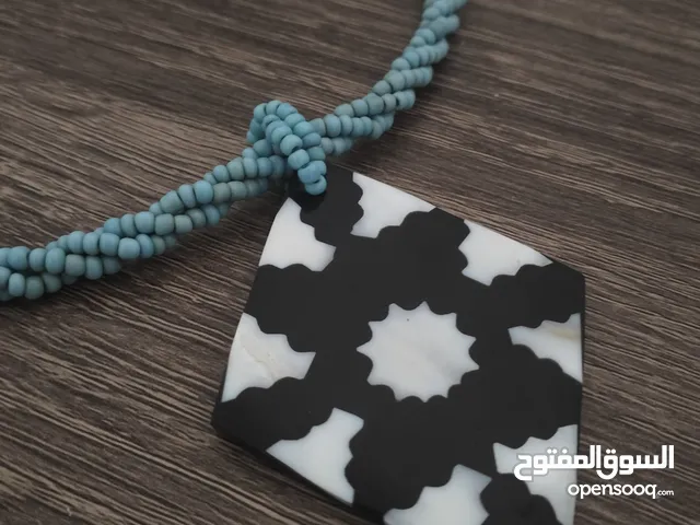 عقد سنسال رقبة انيق
