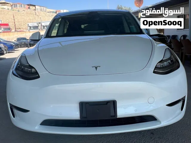 2022 تيسلا موديل Y Long Range