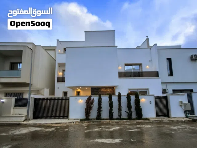 500 m2 5 Bedrooms Villa for Sale in Tripoli Al-Serraj