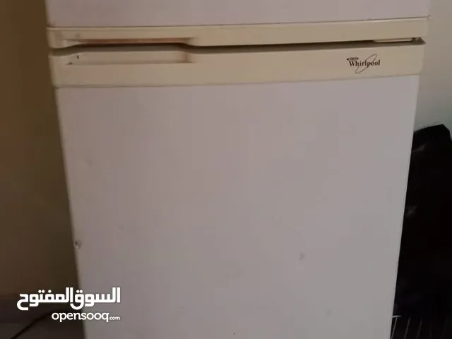 ثلاجة بحالة جيدة وسعر ممتاز