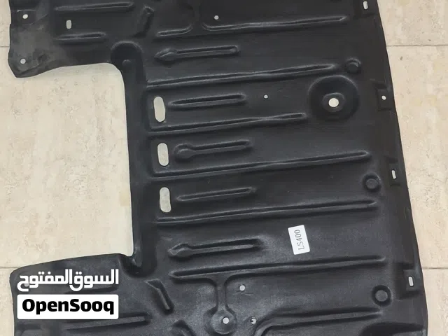 أغراض لكزس 400