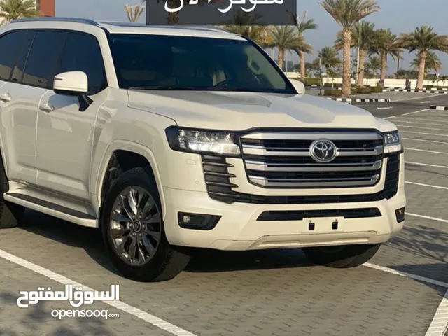 SUV Toyota in Muscat