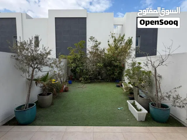Luxury Townhouse with a Distinctive Design in Al Mouj