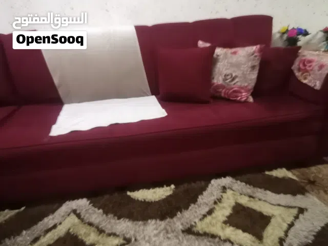 كنب وفرش عربي وتخت ومستلزمات بيبي الكنب 8 مقاعد فرشات 4 فرشات و4 كراك و4 مساند تخت بيبي ومستلزماته