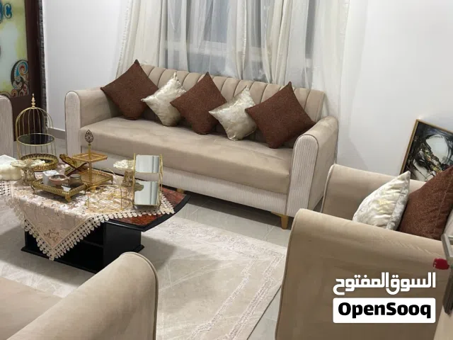 ثنين أطقم المجالس