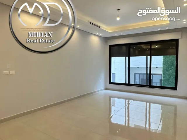 180 m2 3 Bedrooms Apartments for Sale in Amman Abdoun