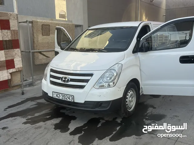 Hyundai H1 2017 in Amman