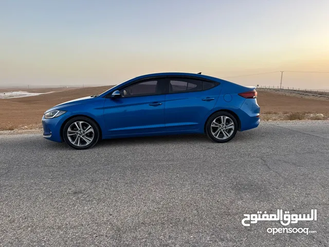 Used Hyundai Avante in Amman